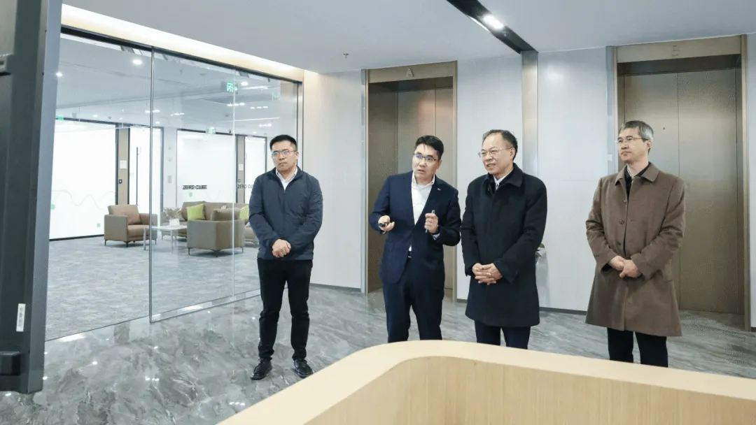 强化功效协同与要素集聚，，，，，管委会向导调研金融湾科创社区